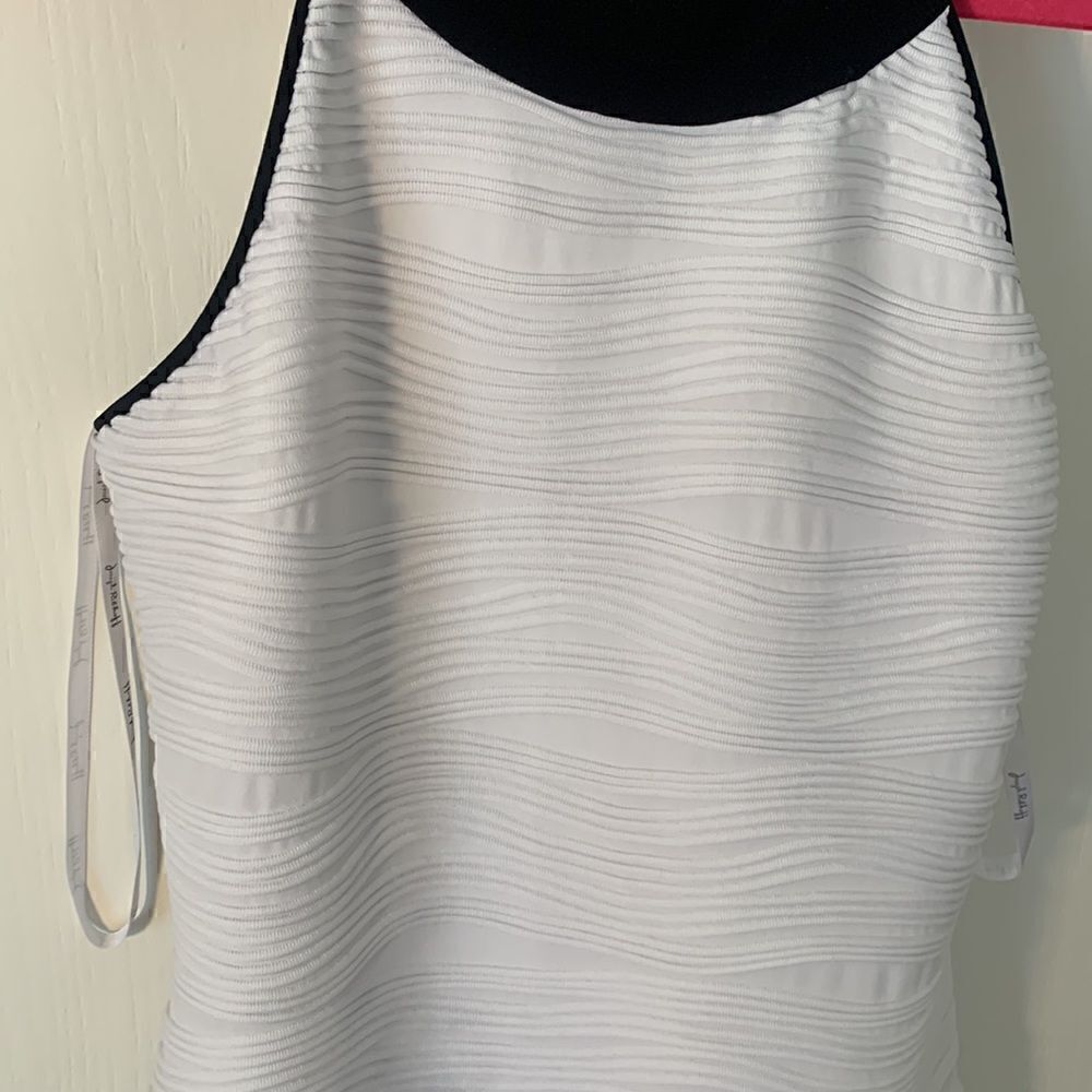Joseph Ribkoff EUC white textured sleeveless fitted dress Size 4 - Picture 10 of 10